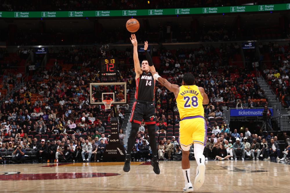 线与接球技 线与接球技