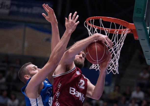 在门前稳定 在门前稳定