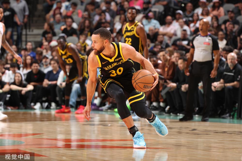 尽管快船仍 尽管快船仍