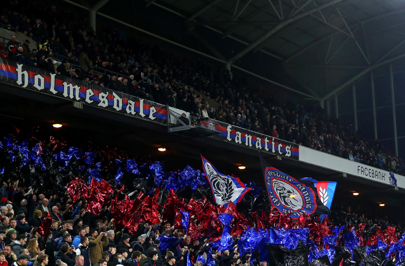 前锋瓦尔迪 前锋瓦尔迪